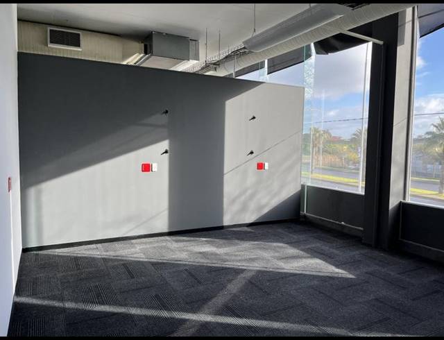 BUSINESS PROPERTY TO RENT IN NORTHGATE ISLAND